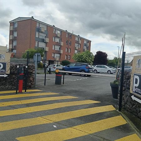 Hotel Et Spa Le Lion D'Or Pont-Évêque Eksteriør bilde