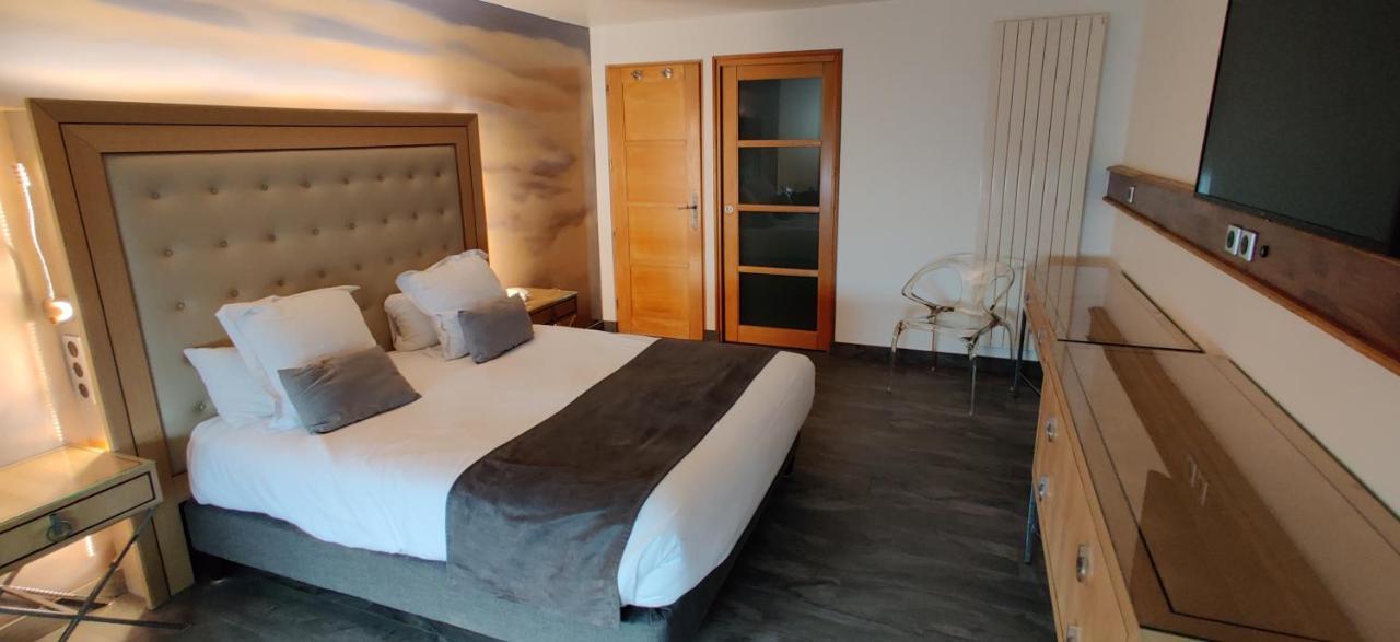 Hotel Et Spa Le Lion D'Or Pont-Évêque Eksteriør bilde